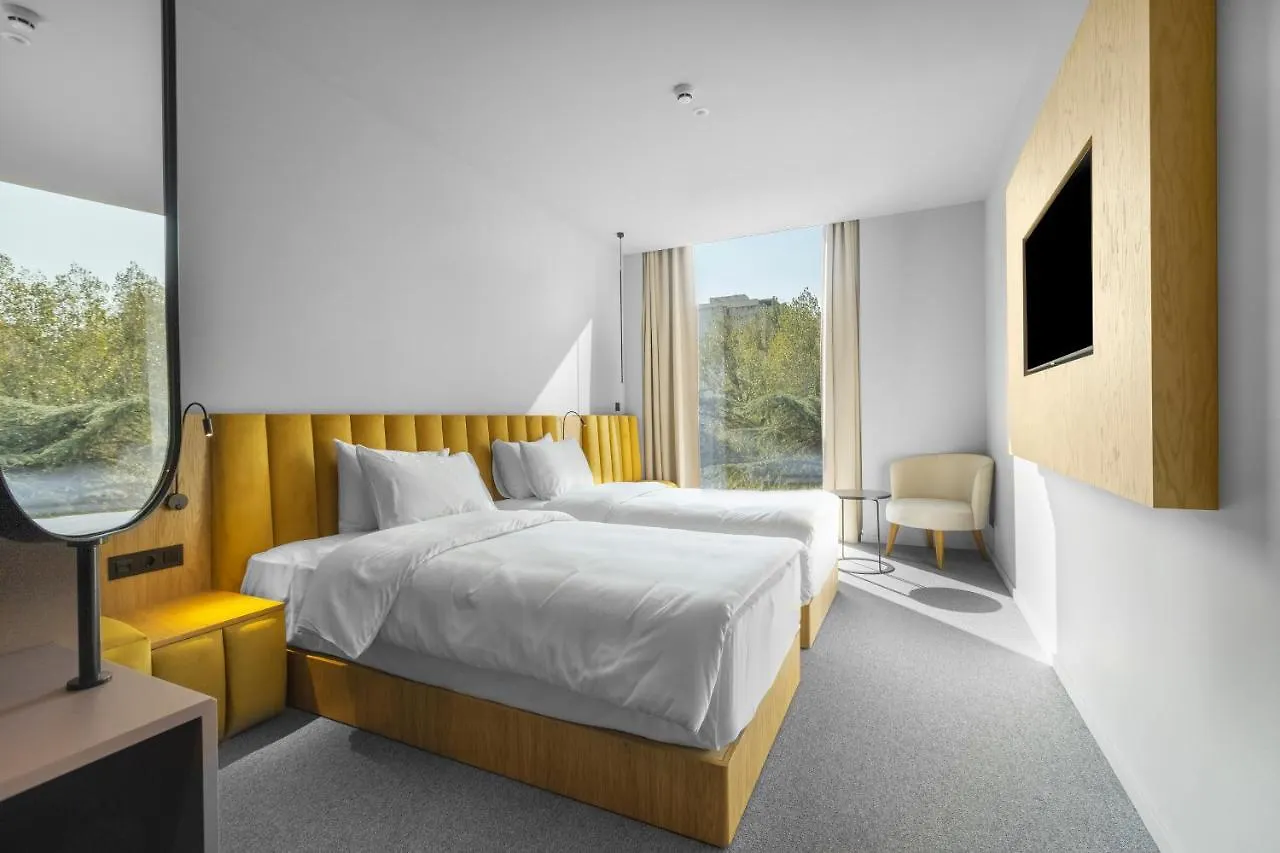 Episode Tbilisi Hotel 4*,